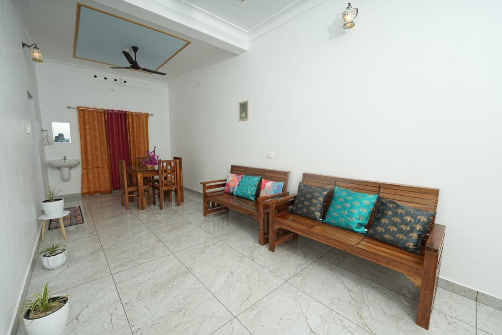 Villa Mantraa วาร์คาลา ภายนอก รูปภาพ